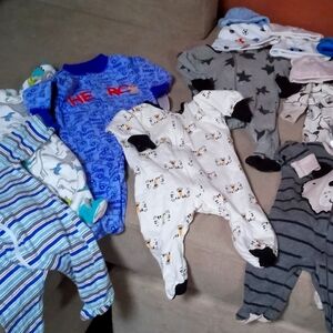 0-3 Month Boys Sleep N Play Footies, Hats And Blankets